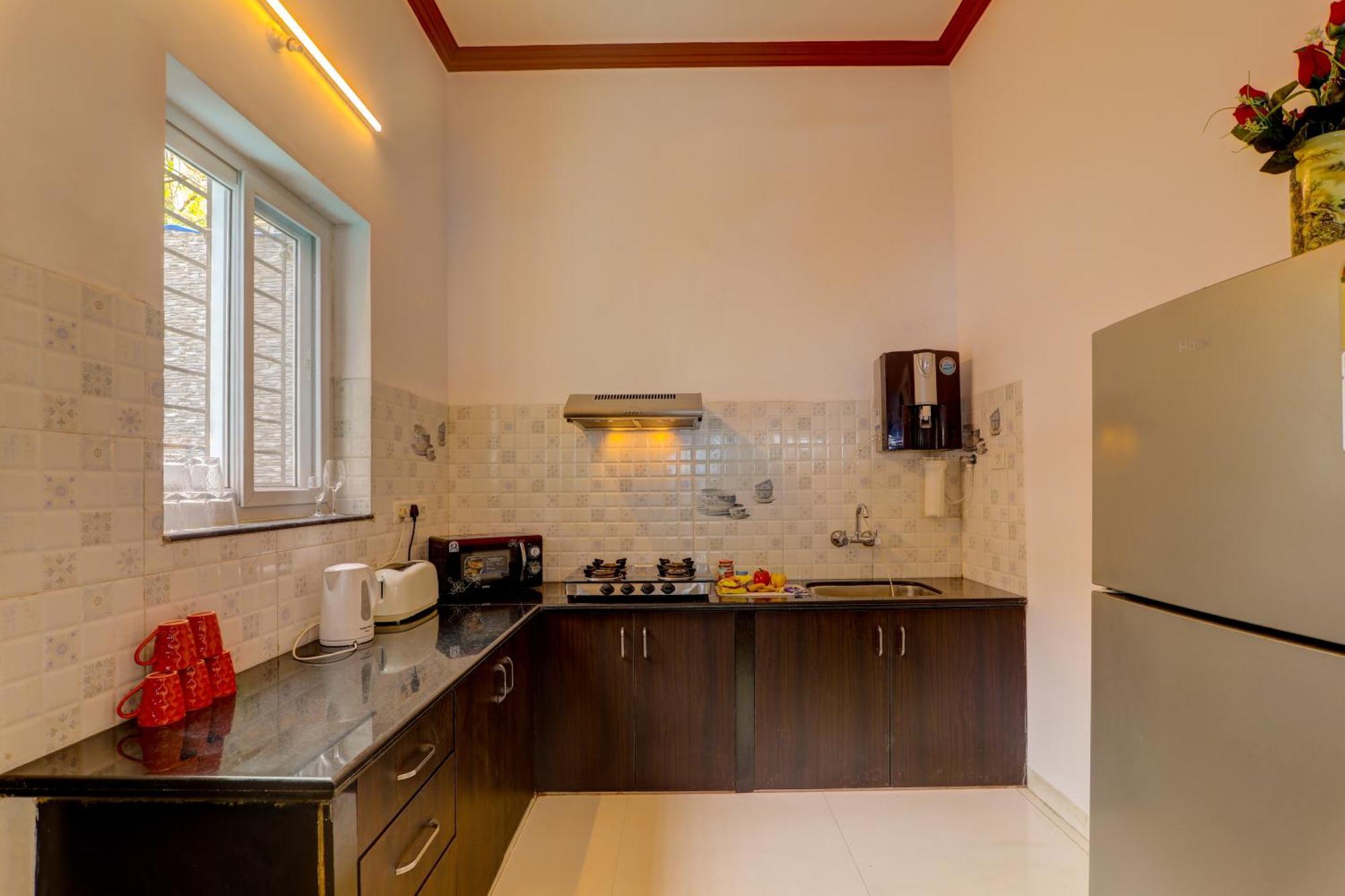 9BHK Villa for Big Groups, Private Pool-WiFi-Cartaker-Parking, North Goa Baga Esterno foto